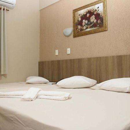 Hotel Chaves Pompeu  Esterno foto